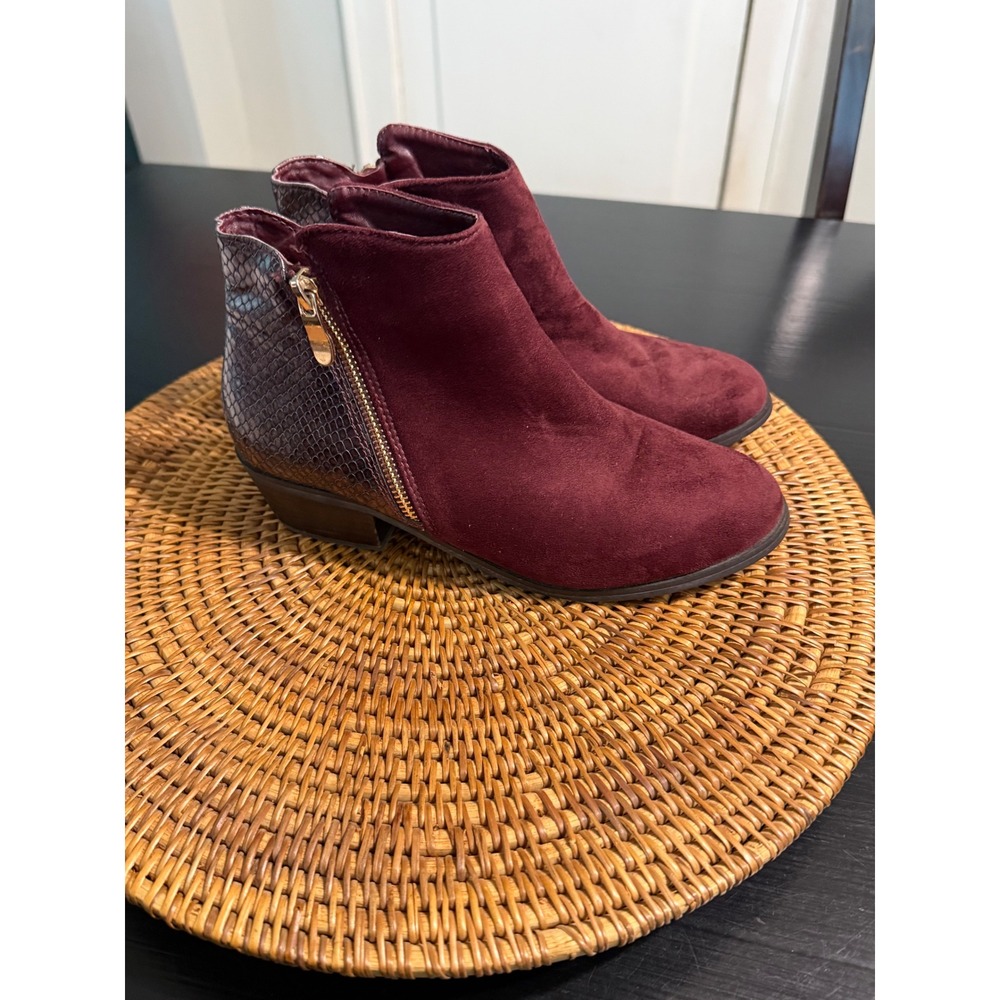 GC Shoes Keller Burgundy Suede‎ Snakeskin Ankle Boots Womens 7 Low Block Heel